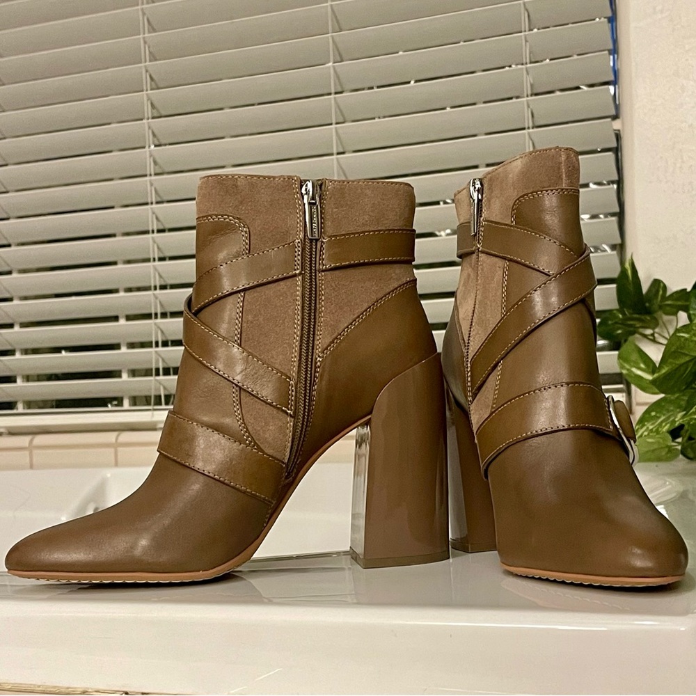 NEW Vince Camuto Ankle Boots